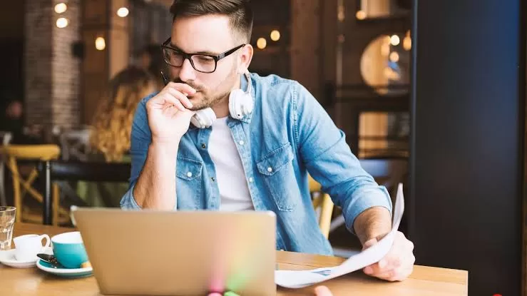 سوف اكون مدير مشروعك او مساعدك الافتراضي